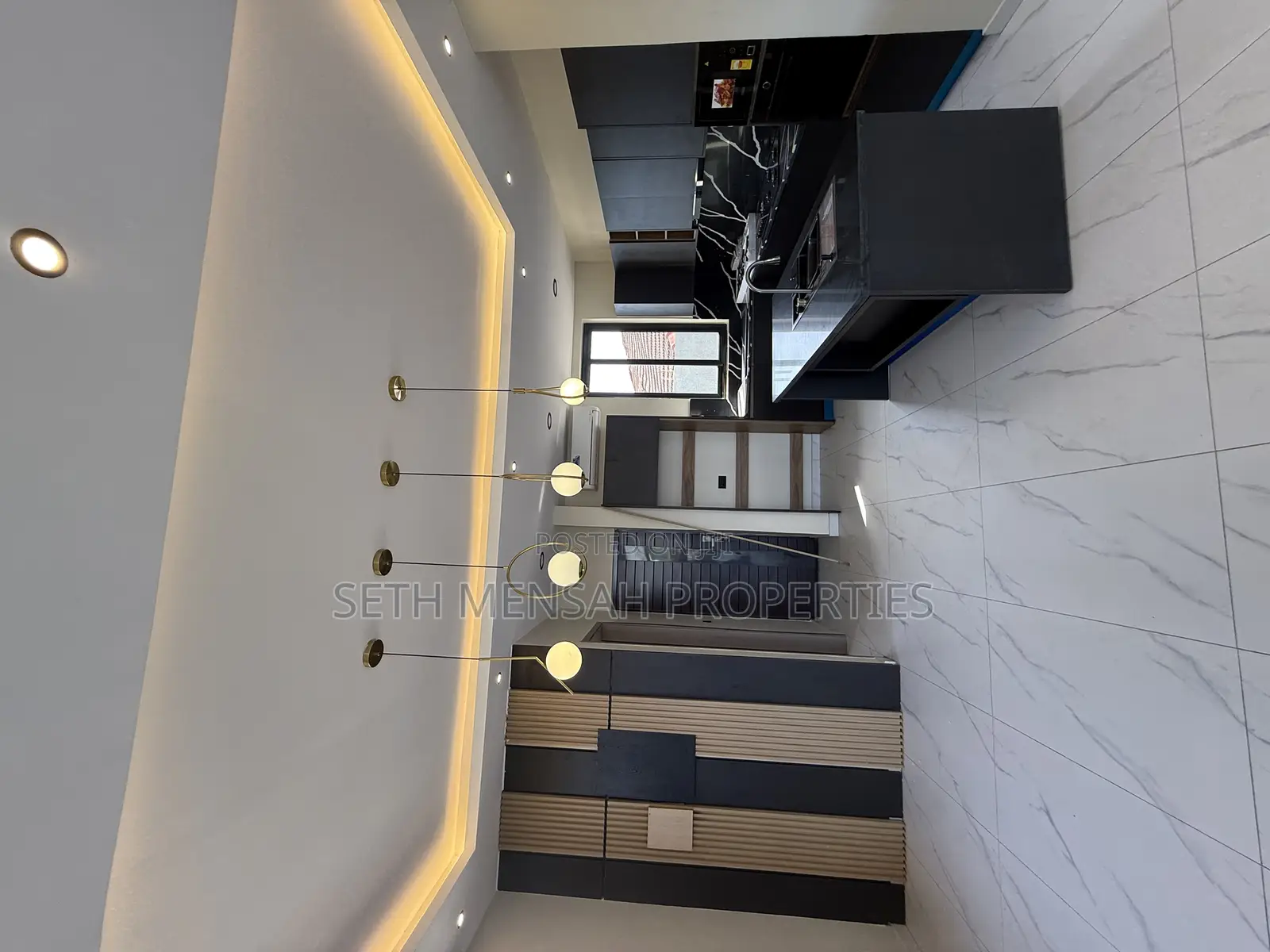 3bdrm House in 4 Bedroom House For for sale