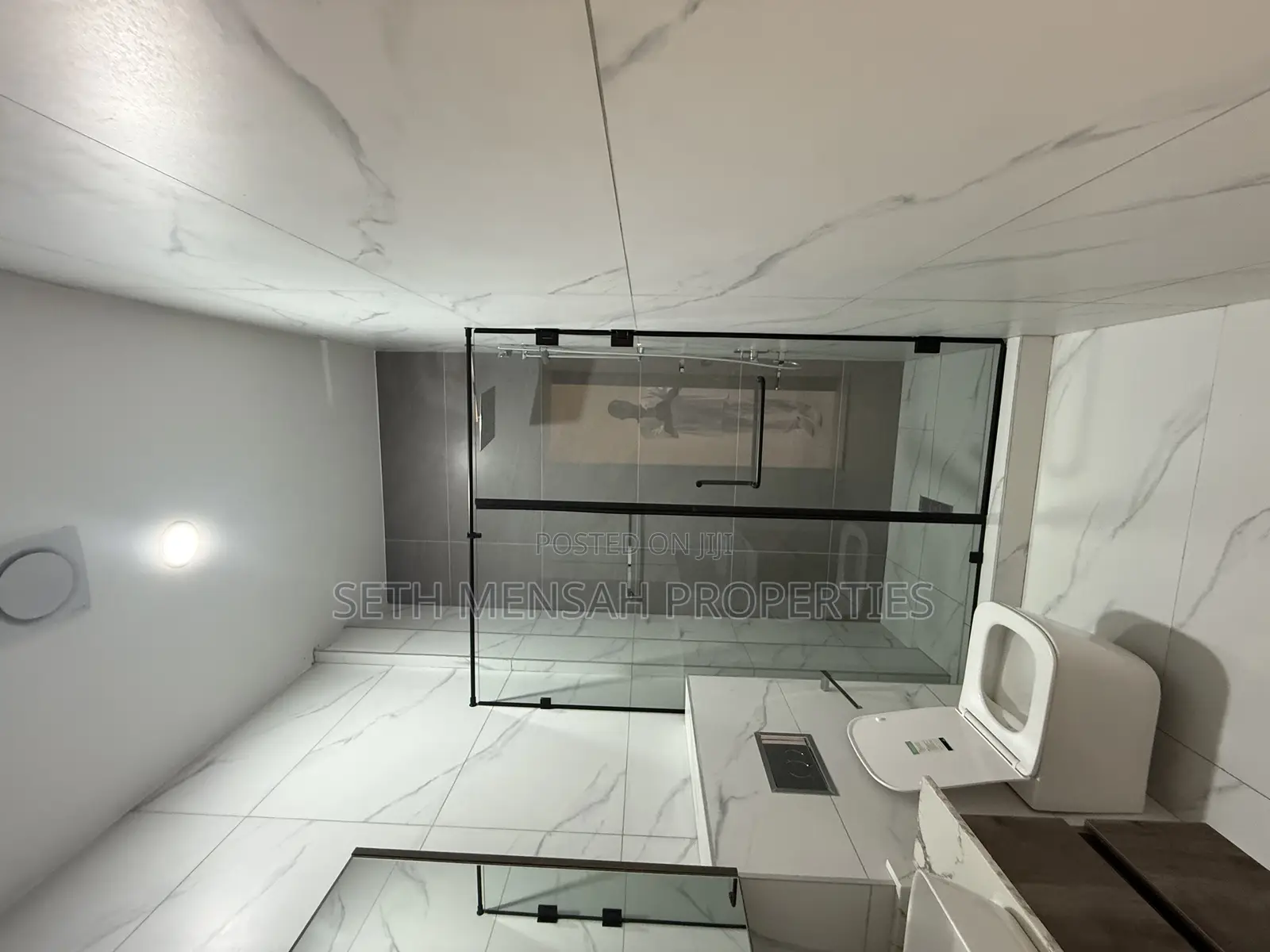 3bdrm House in 4 Bedroom House For for sale