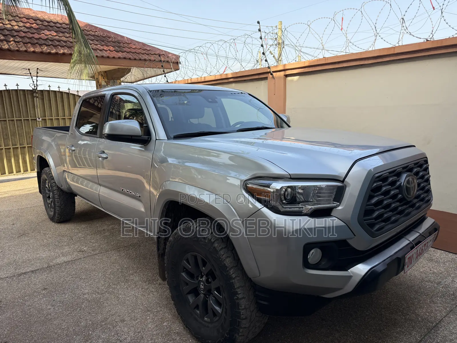 Toyota Tacoma SR5 Double Cab 6' Bed V6 AT 2023 Silver