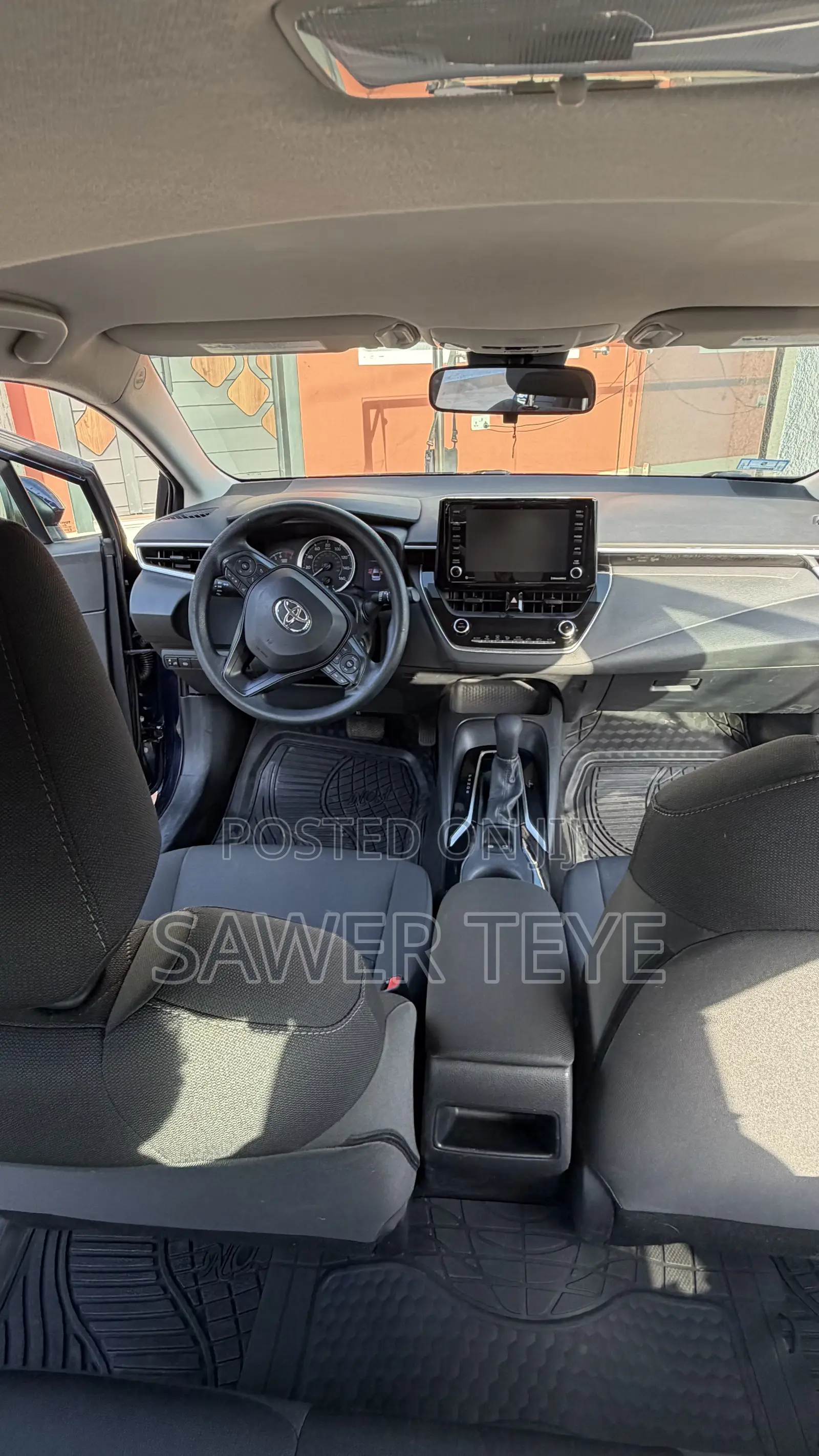 Toyota Corolla LE 2022 Blue