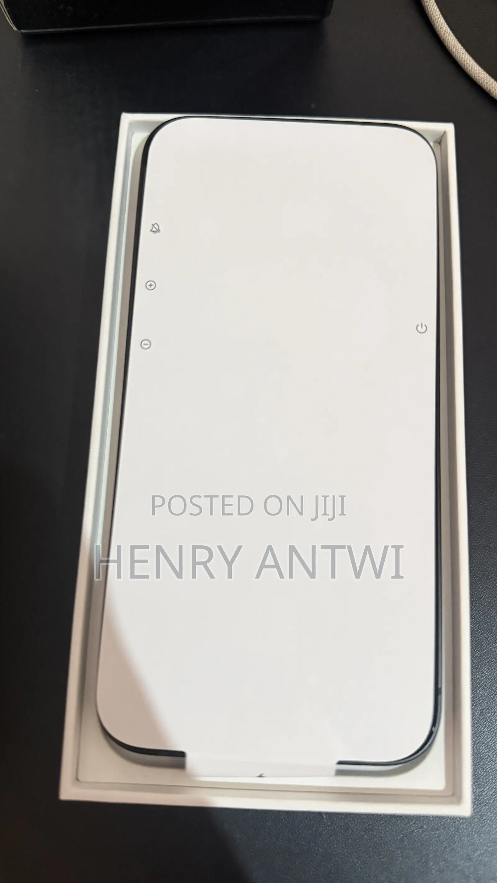 New Apple iPhone 16e 256 GB Black