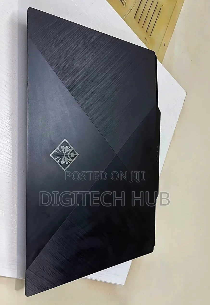 Laptop HP Omen 17 12GB Intel Core i7 HDD+SSD 1T