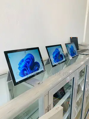 Microsoft Surface Pro 4 128 GB Silver