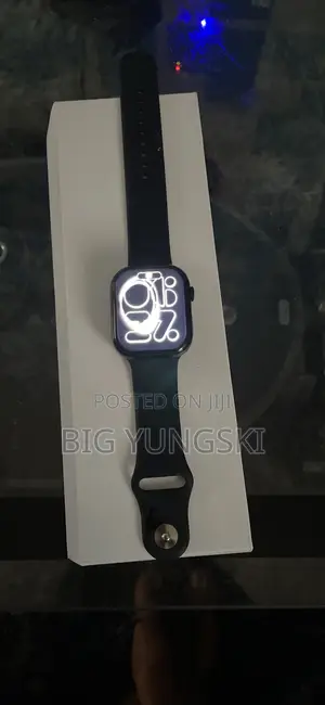 Apple Watch Going for Cool Price, Never Been Use Before
