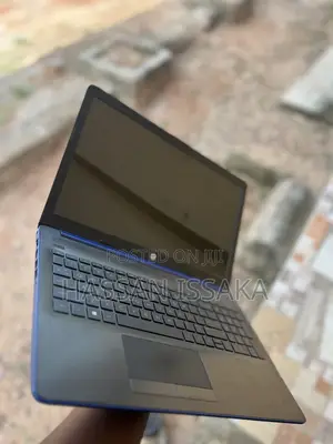 Laptop HP 15-dy1031wm 8GB AMD A4 HDD 500GB