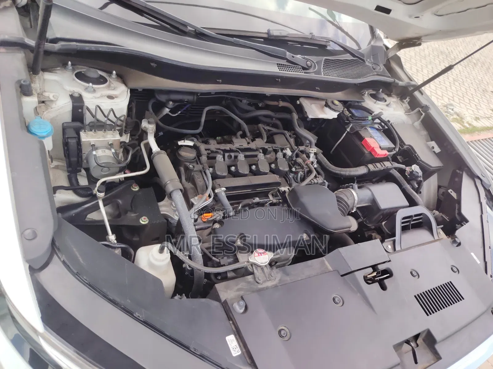 Honda CR-V 2024 White
