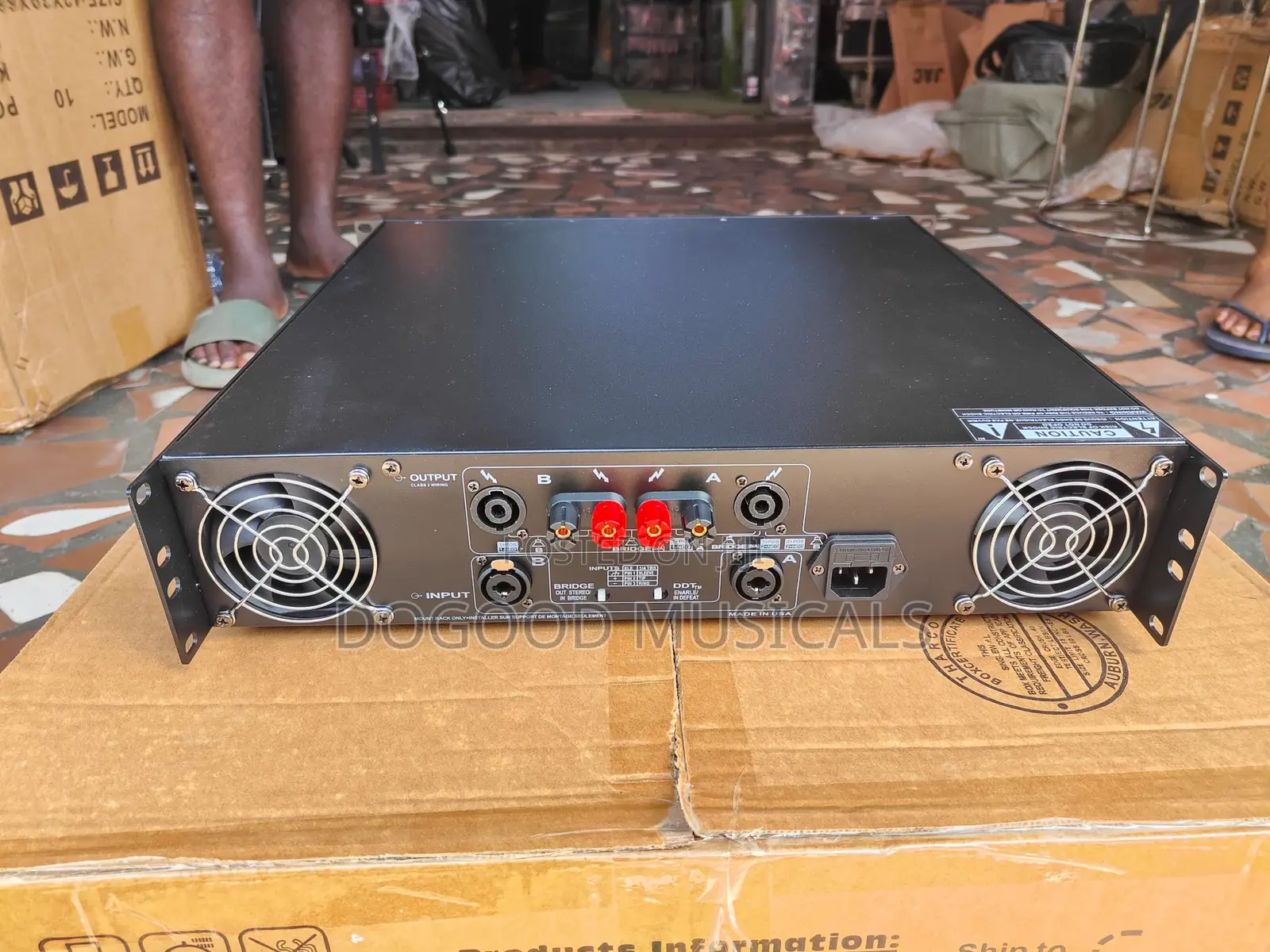 Peavey Cs-3000 Power Amplifier