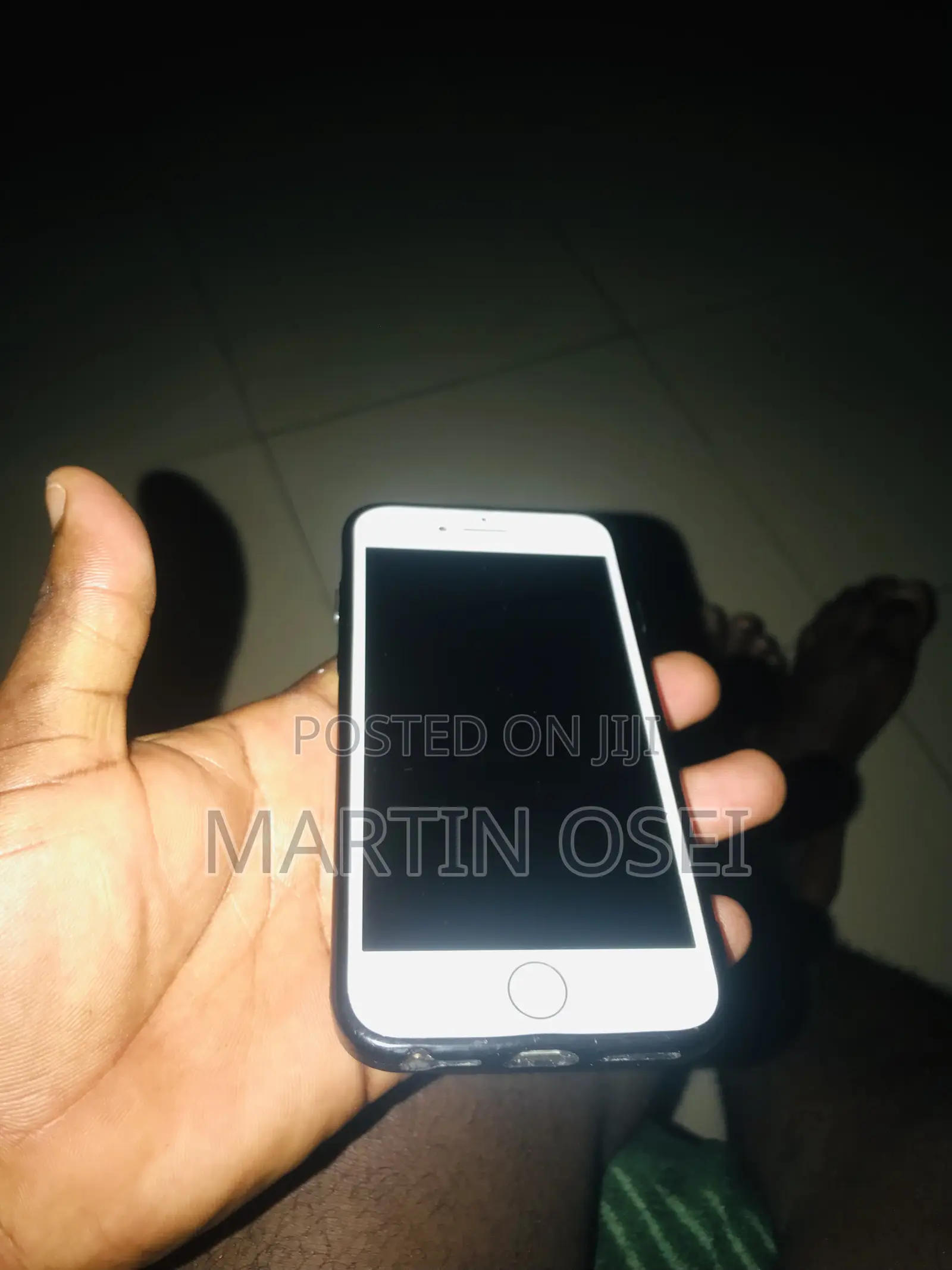 Apple iPhone 8 64 GB White