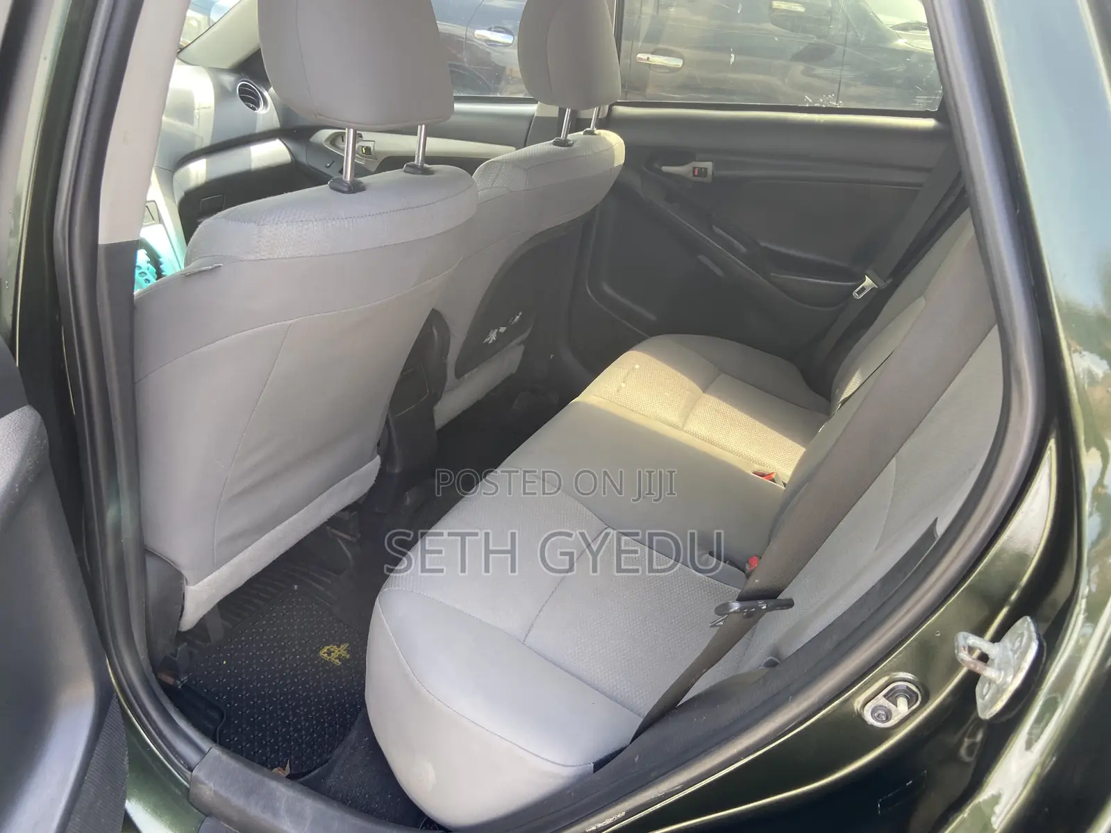 Toyota Matrix 2012 Green