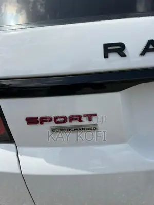 Land Rover Range Rover 5.0L V8 Supercharged 2019 White