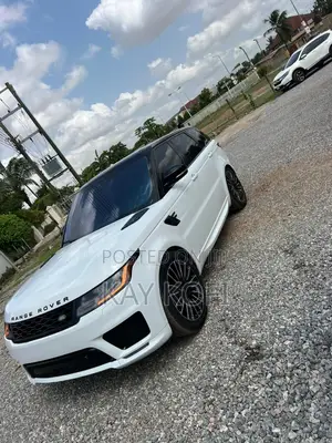 Land Rover Range Rover 5.0L V8 Supercharged 2019 White