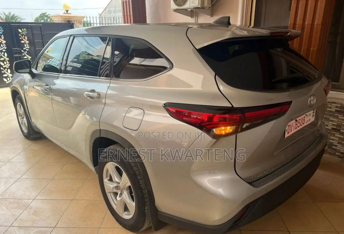 Toyota Highlander 2022 Gray