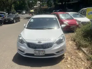 Kia Cerato 2013 White