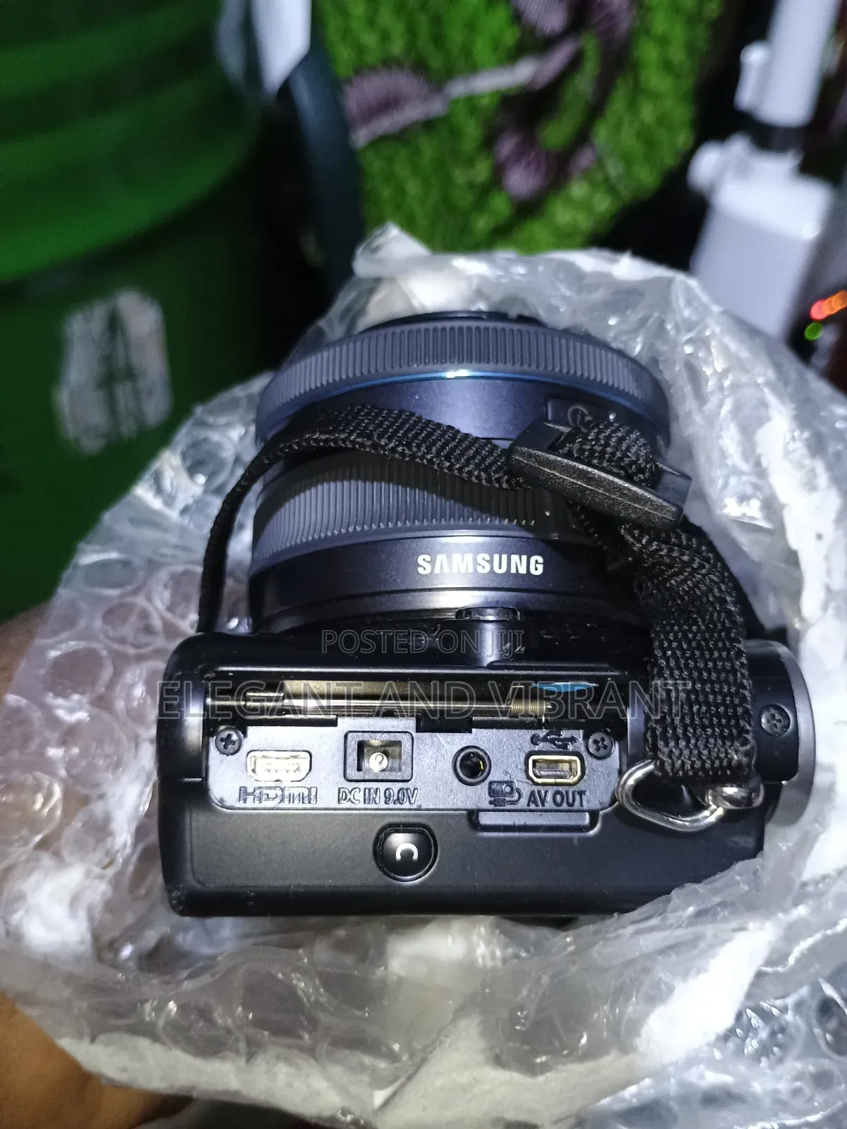 Samsung Nx100 Camera With 20-50mm Lens+ Pentacon 2.8 135mm