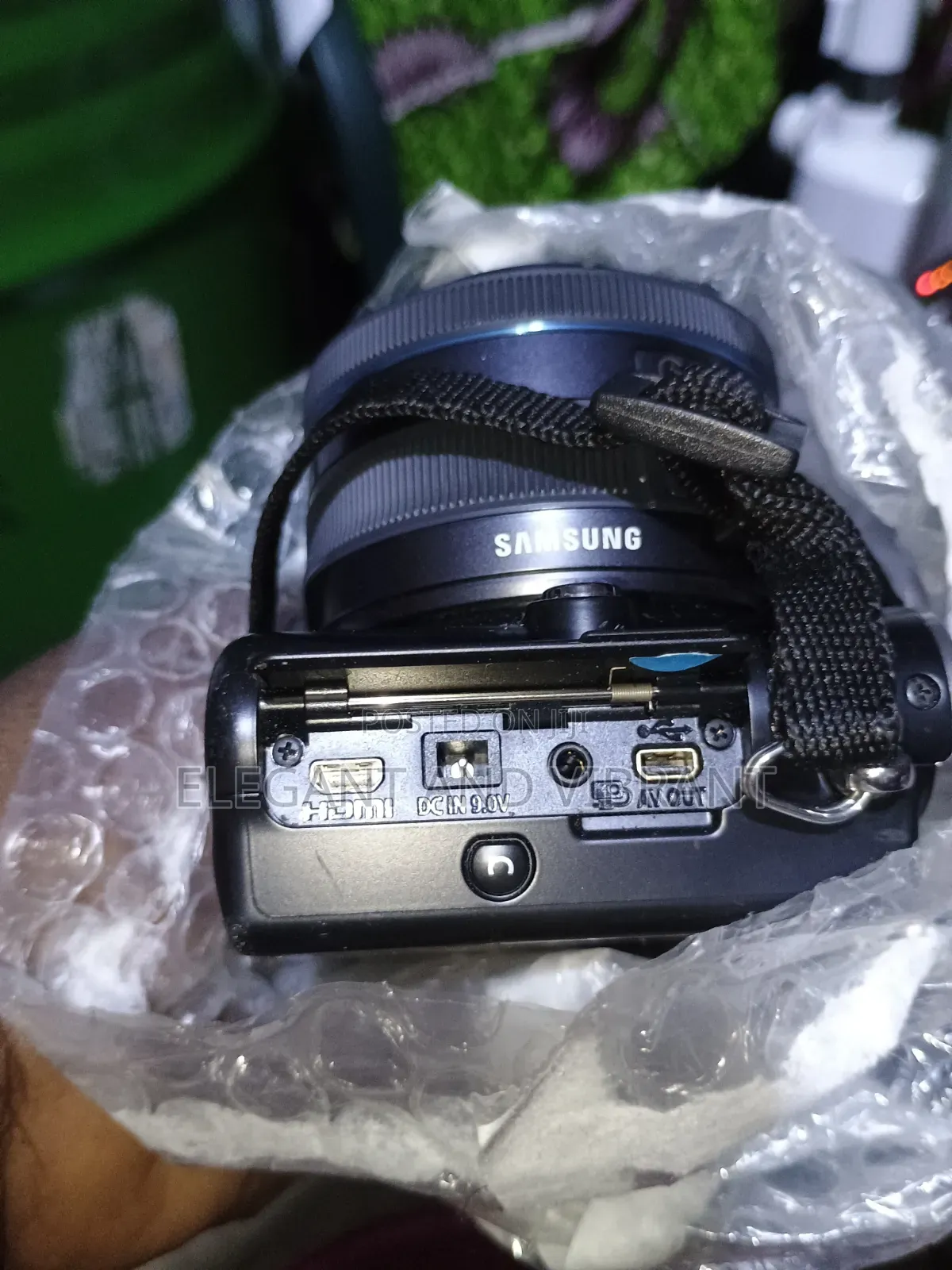 Samsung Nx100 Camera With 20-50mm Lens+ Pentacon 2.8 135mm