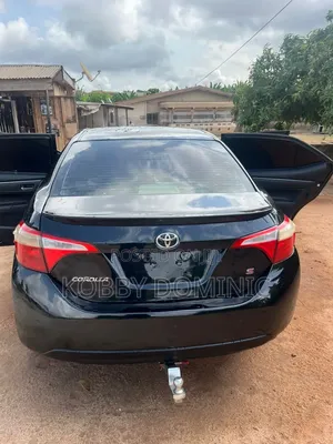 Toyota Corolla 2018 Black