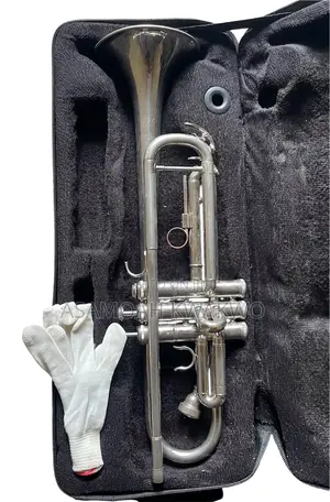 Yahama Silver Trumpet