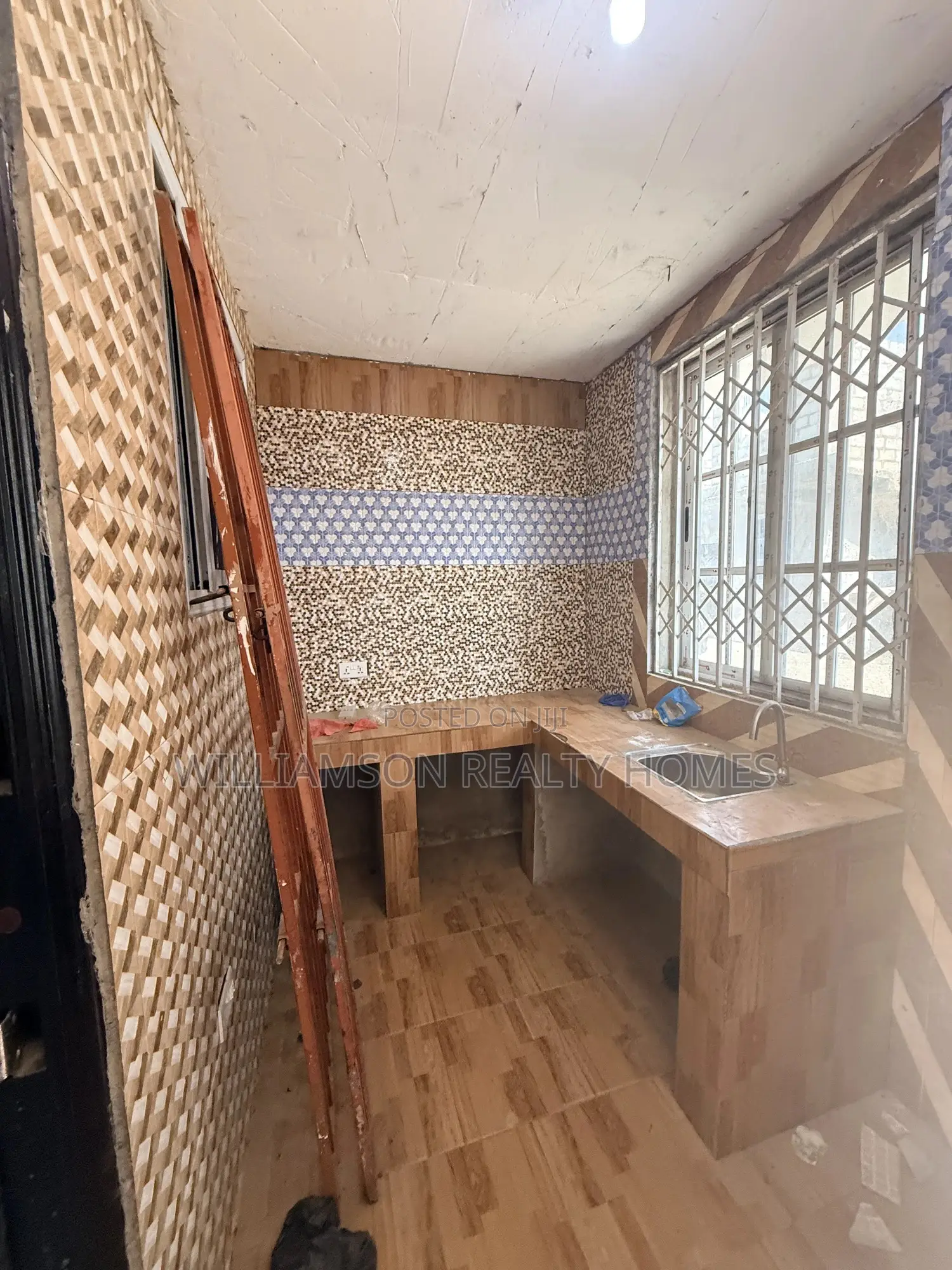 1bdrm Apartment in Hfc Estate Area, Spintex for rent