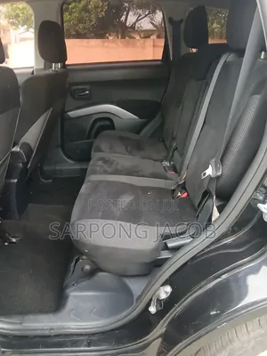 Mitsubishi Outlander SE 4dr SUV (2.4L 4cyl CVT) 2014 Black