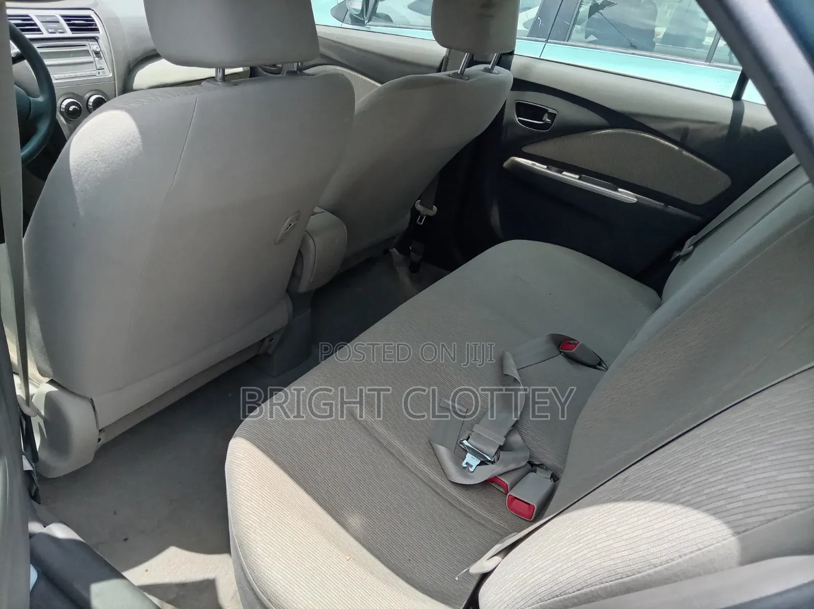 Toyota Belta 2010 Green