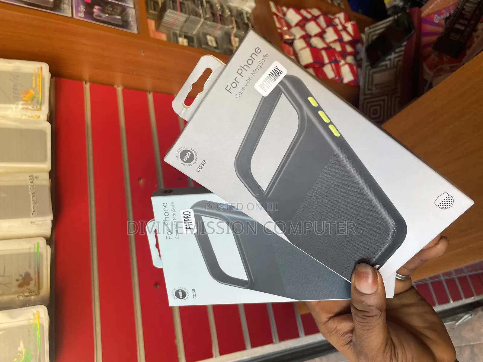 17 Pro Max Original Case With Magsafe
