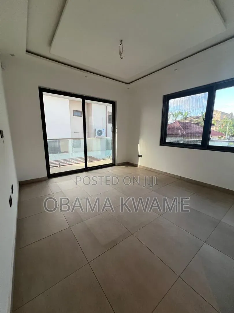 4bdrm House in Laryea Homes, Airport Residential Area for rent