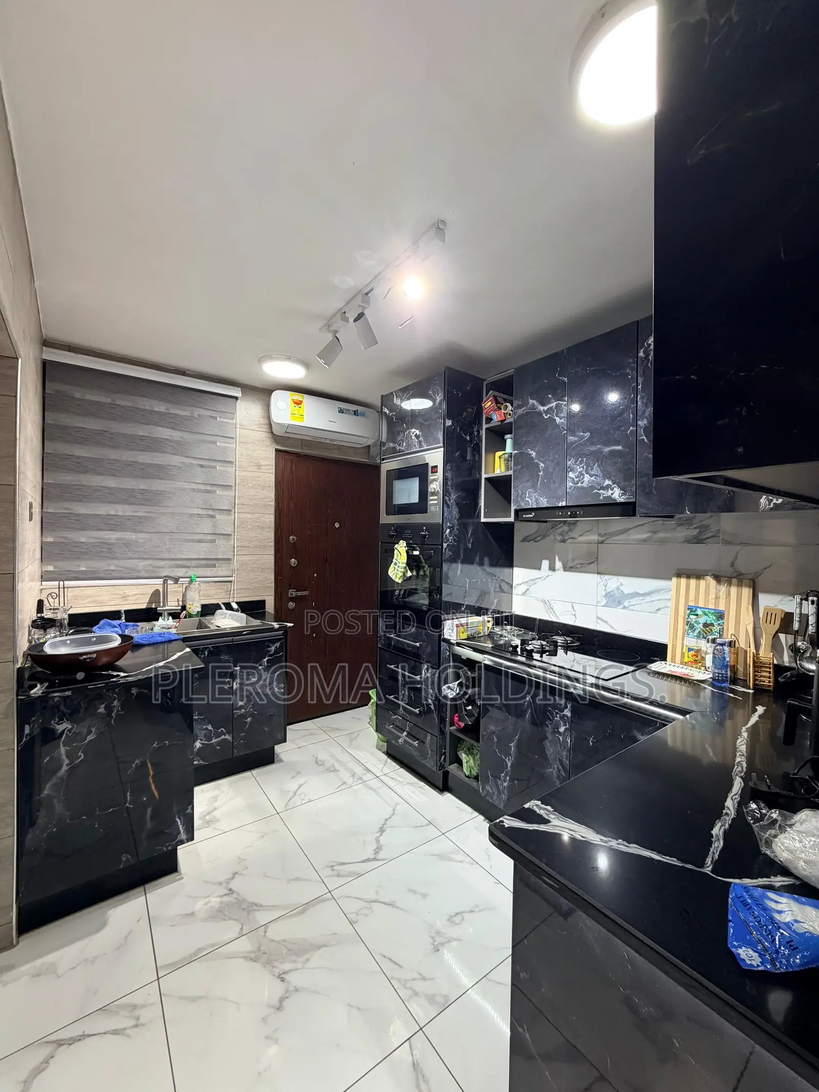3bdrm Duplex in East Legon for sale