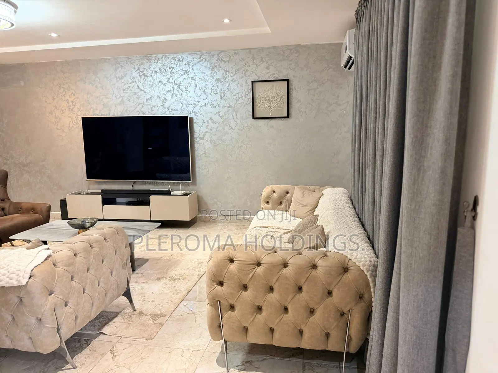 3bdrm Duplex in East Legon for sale