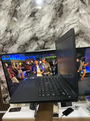Laptop Dell Latitude 5490 8GB Intel Core i5 SSD 256GB