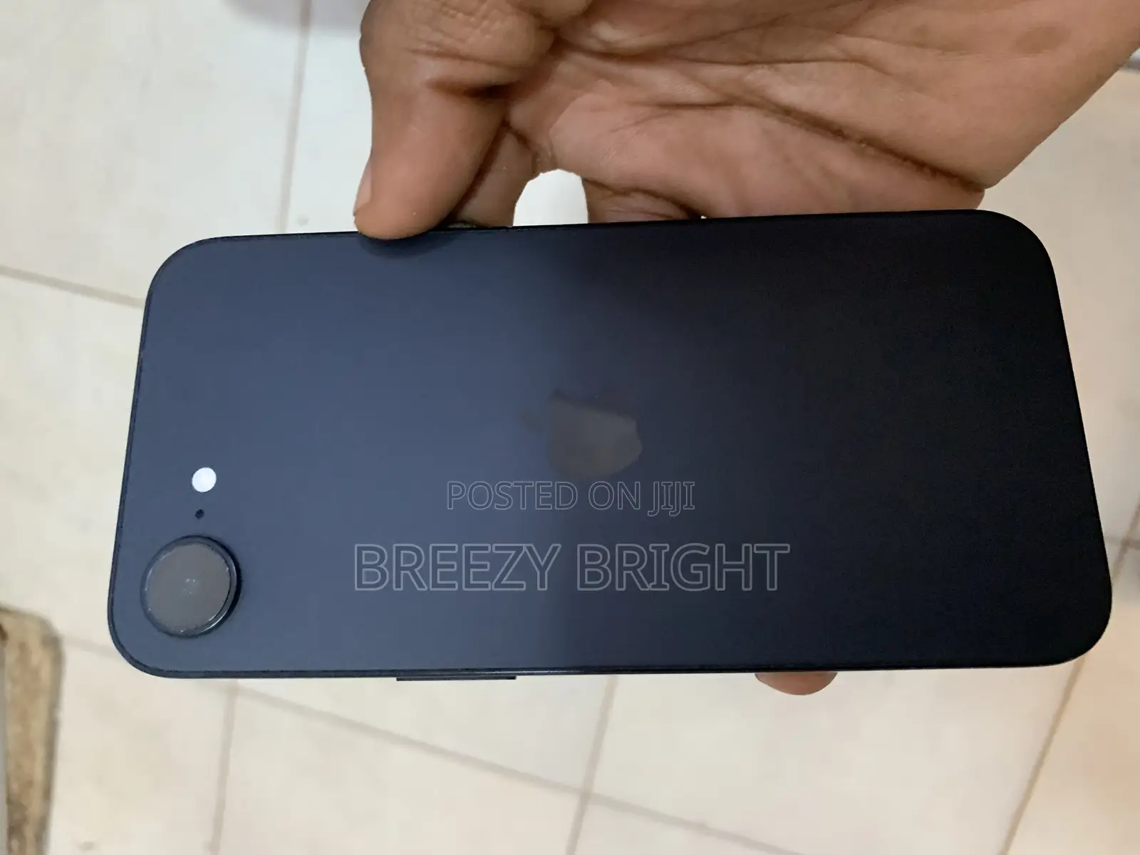 Apple iPhone 16e 128 GB Black