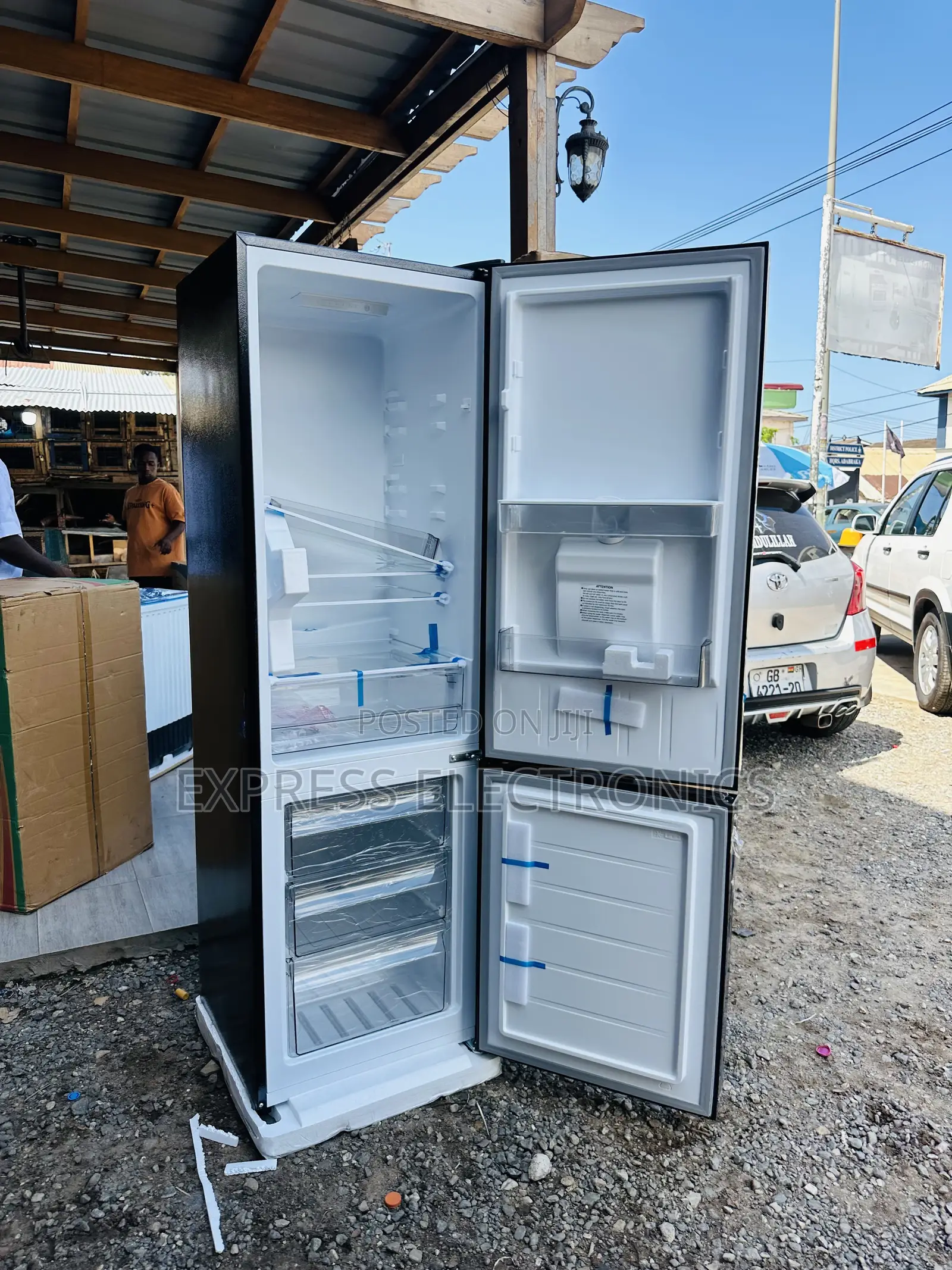 Grab the New Double Door Fridge Black Pf-370-13m Pearl