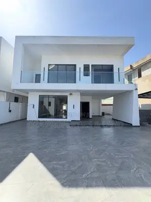 4bdrm House in Ashaley Botwe, Lake Side Estate for sale