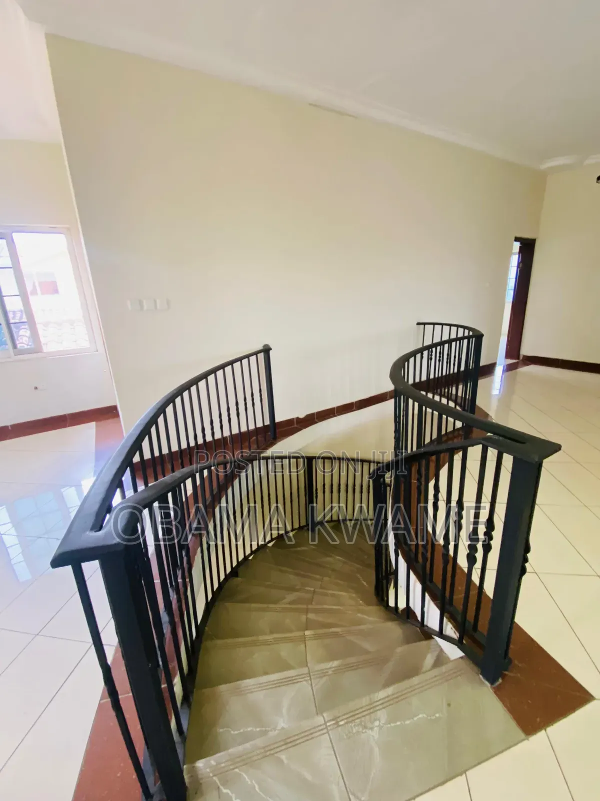 4bdrm House in Laryea Homes, Police Station for rent