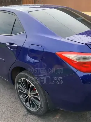 Toyota Corolla 2014 Blue