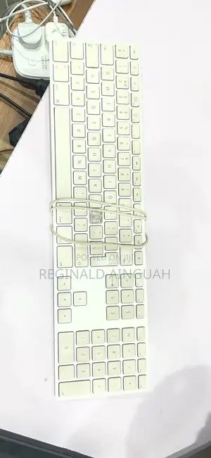 Desktop Computer Apple iMac 4GB Intel Core i3 HDD 1T