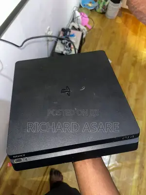 Game Console