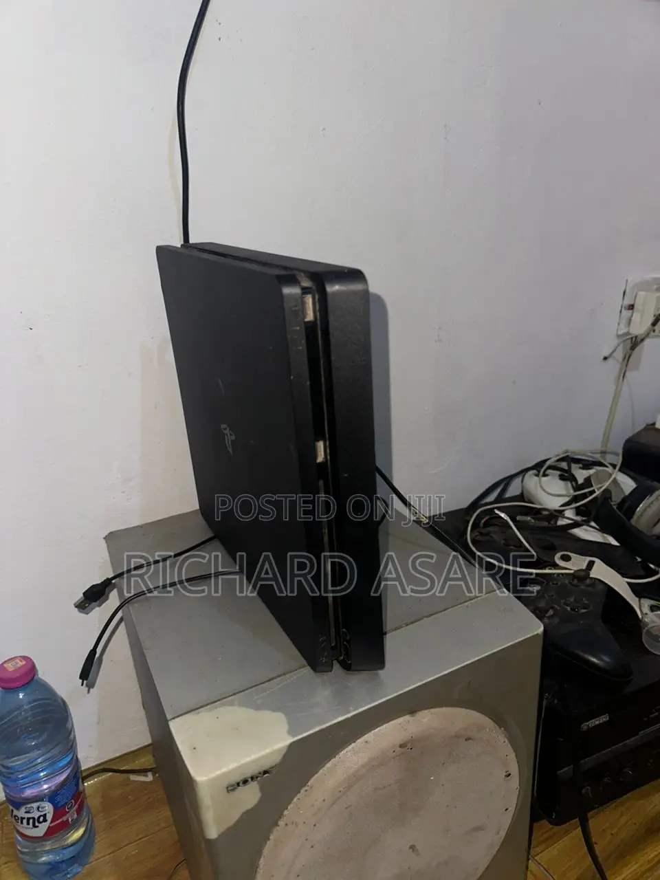 Game Console