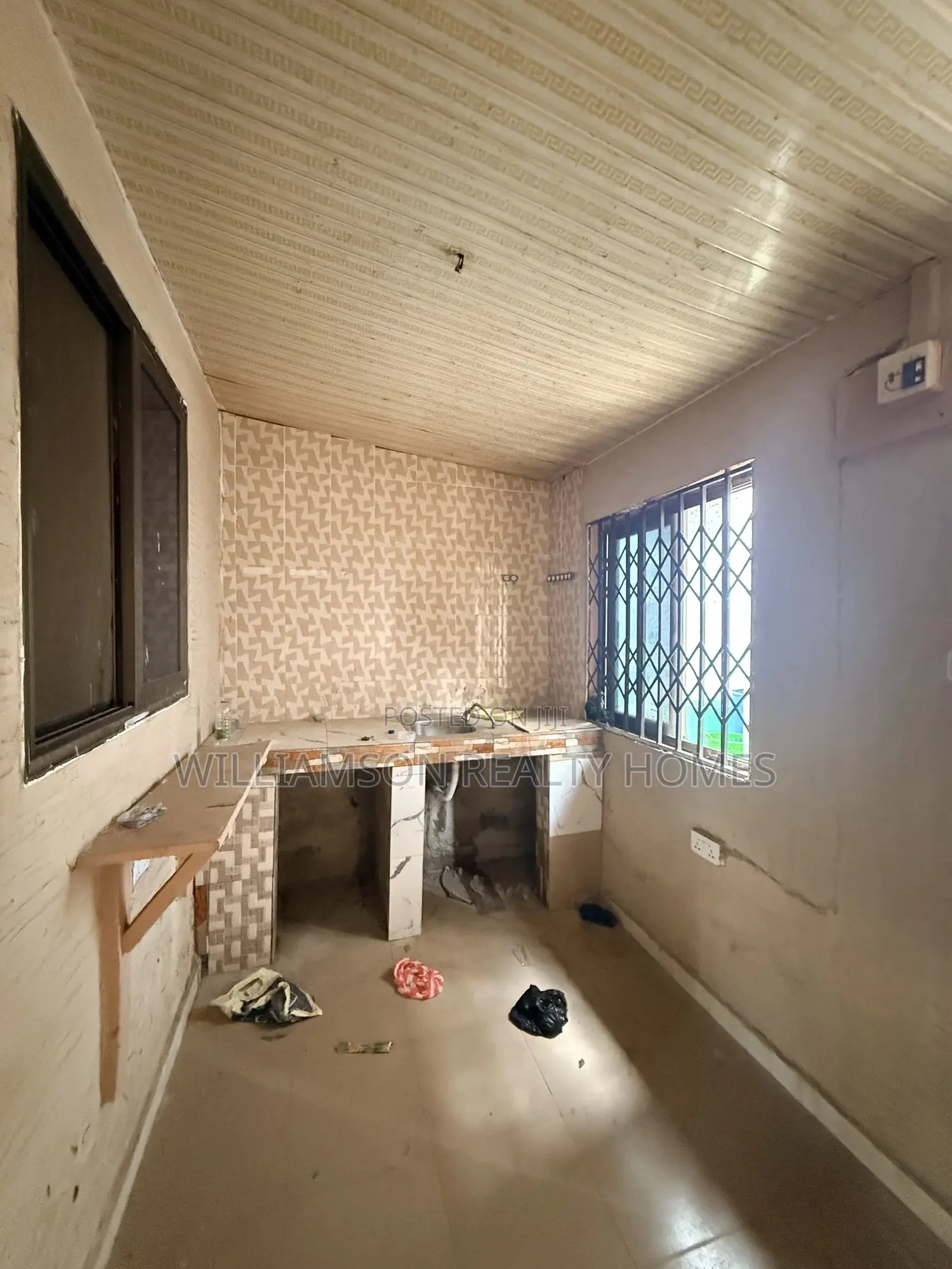 1bdrm Apartment in Hfc Estate Area, Spintex for rent