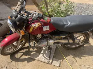 TVS XL 100 2022 Red