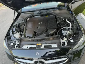 Mercedes-Benz C300 2023 Black