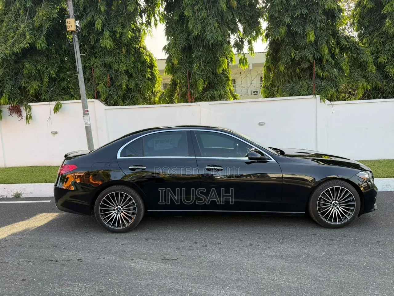 Mercedes-Benz C300 2023 Black