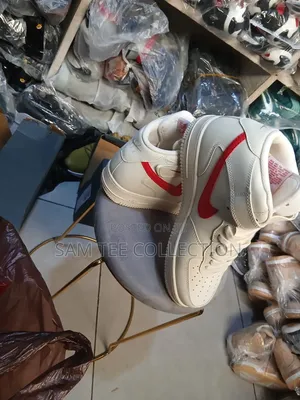 Nike Airforce 1 Long. Red And White