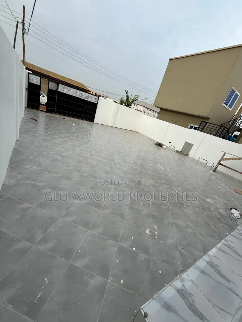 3bdrm House in Coca Cola for sale