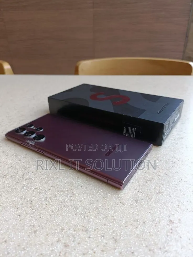 New Samsung Galaxy S22 Ultra 128 GB Purple