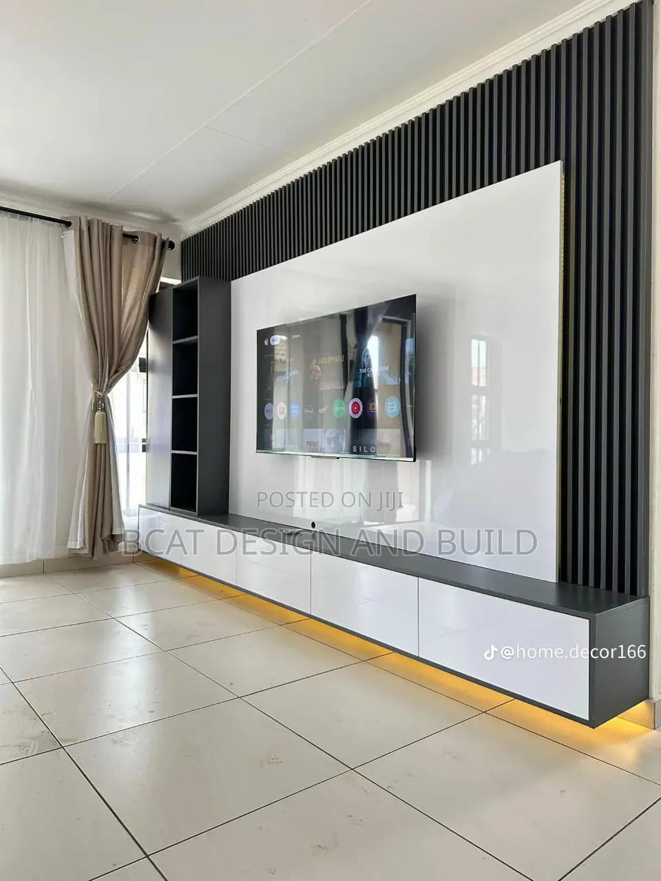 Interior/ Exterior Decor