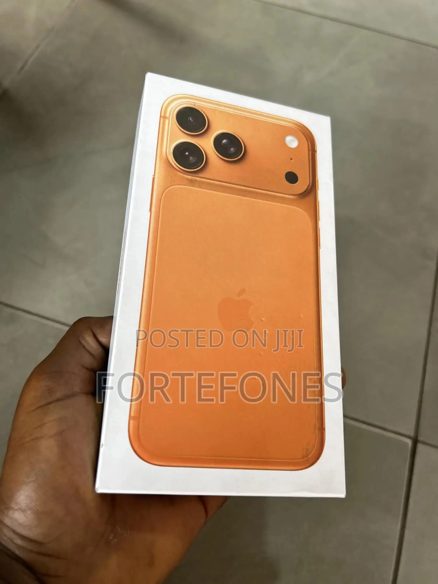 New Apple iPhone 17 Pro Max 1 TB Orange