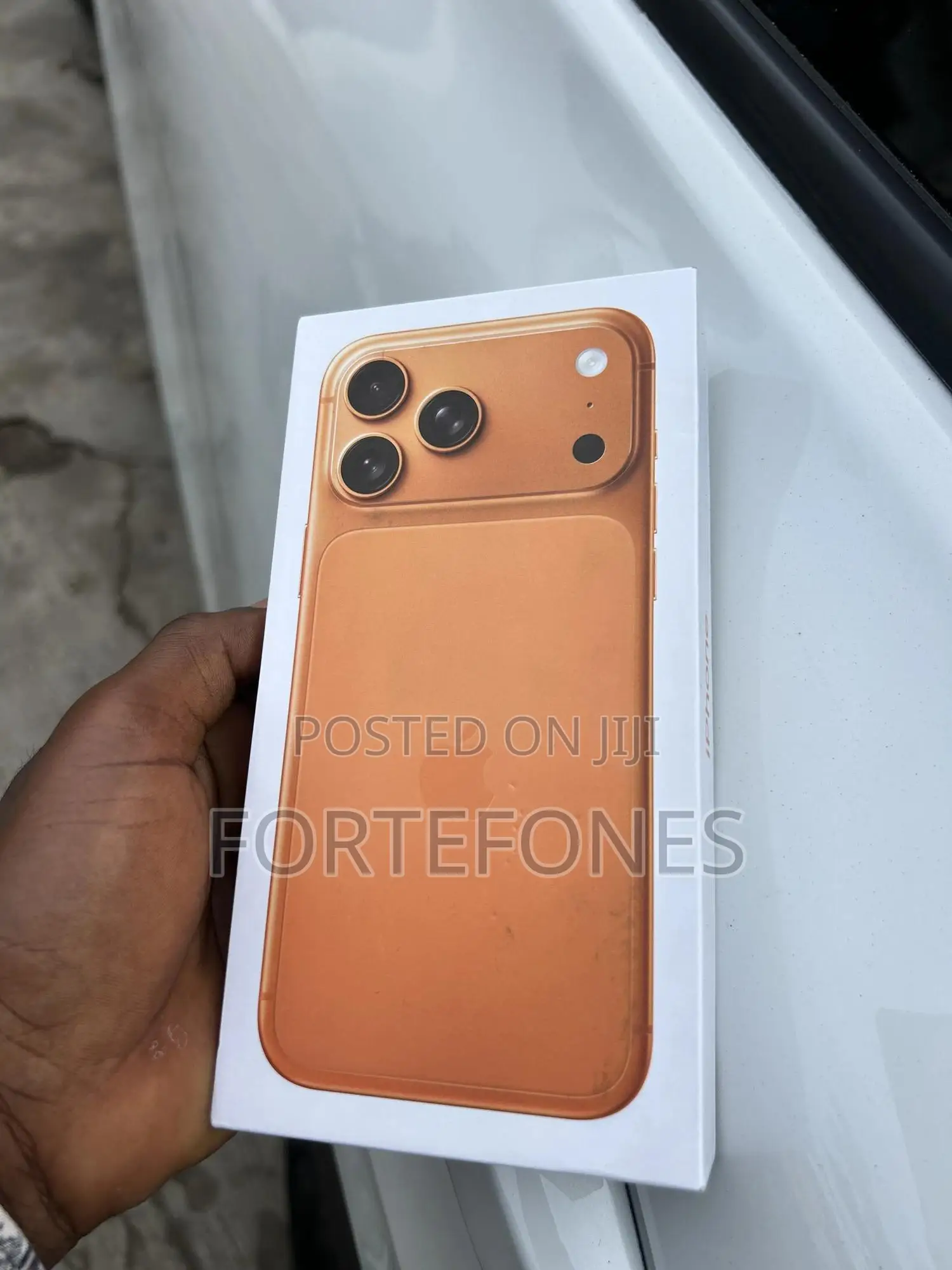 New Apple iPhone 17 Pro Max 1 TB Orange