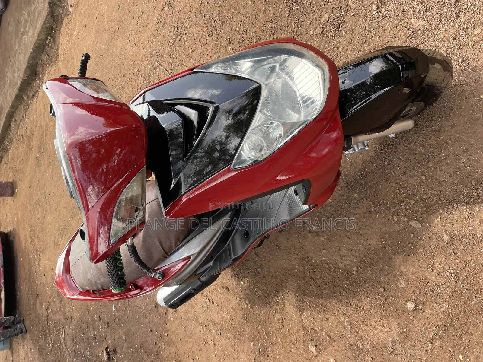Yamaha 2015 Red