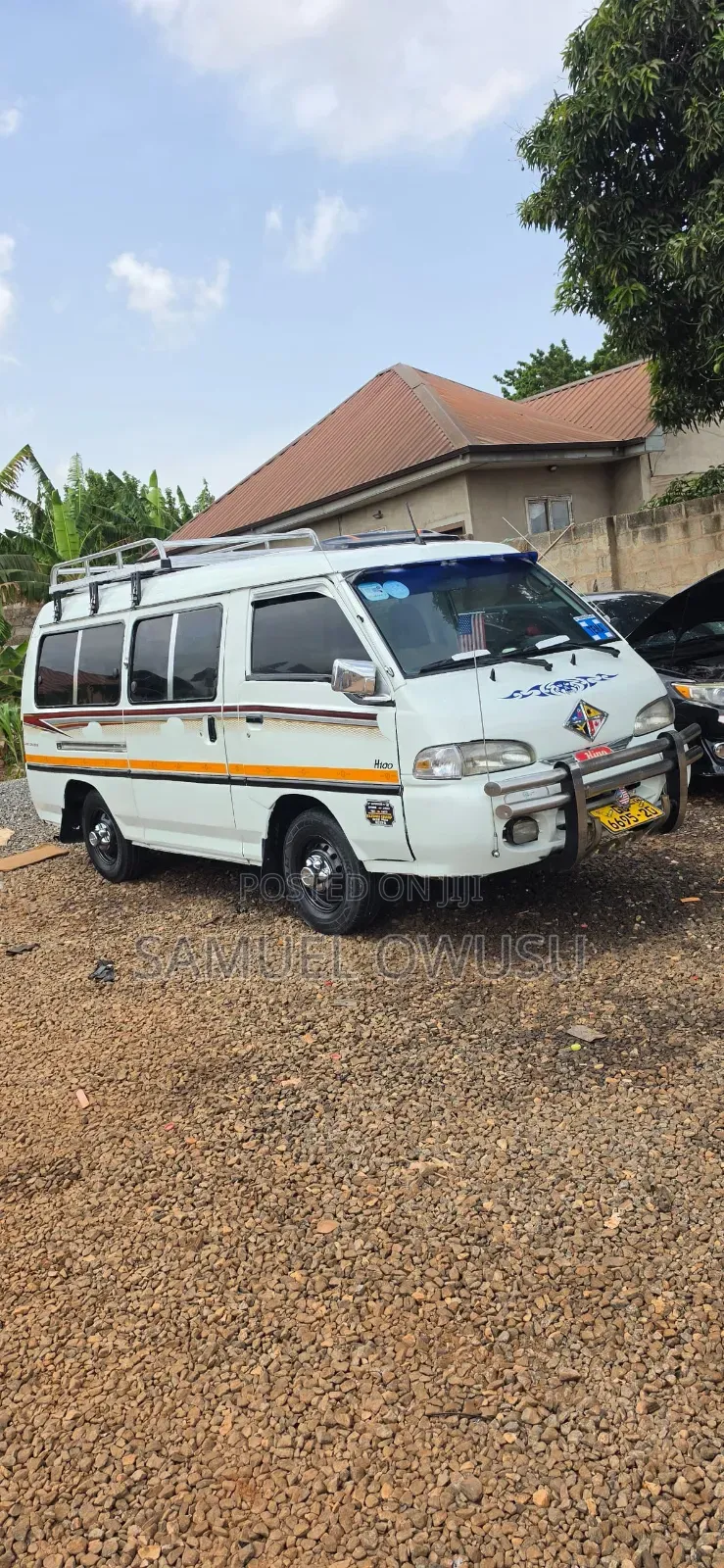 Hyundai H-100 2004 White