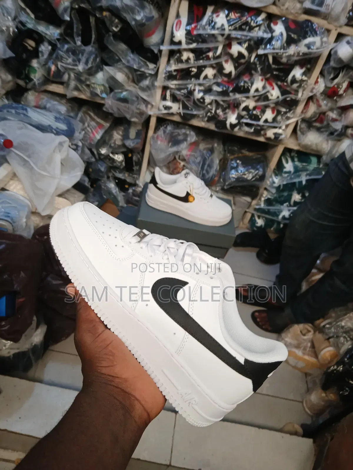 Original Nike Airforce 1. White And Black
